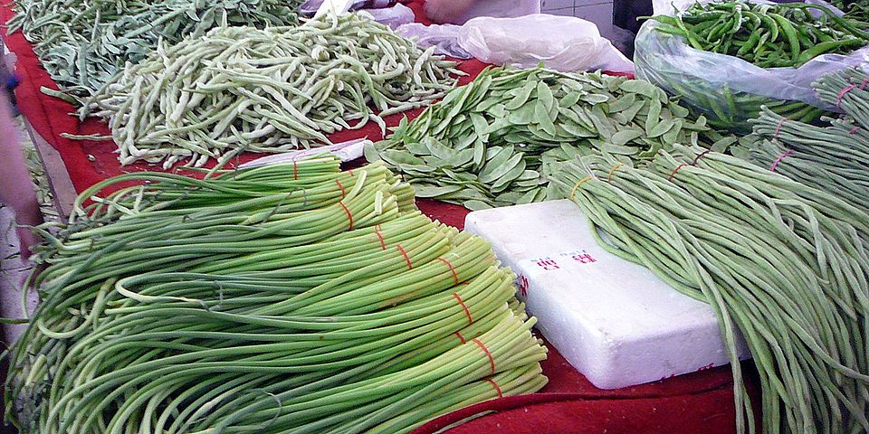 beans being sold in the market