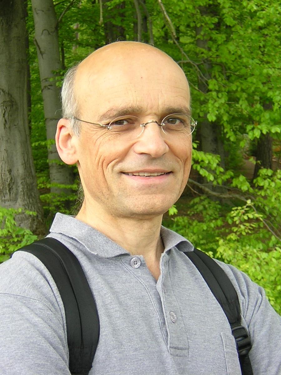 Bernhard Schmid